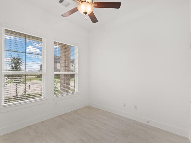 11820 South Pavillion Drive