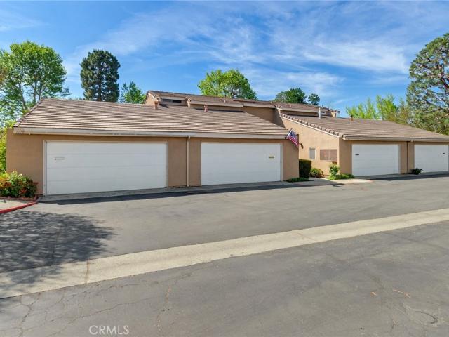 1182 Mountain Gate