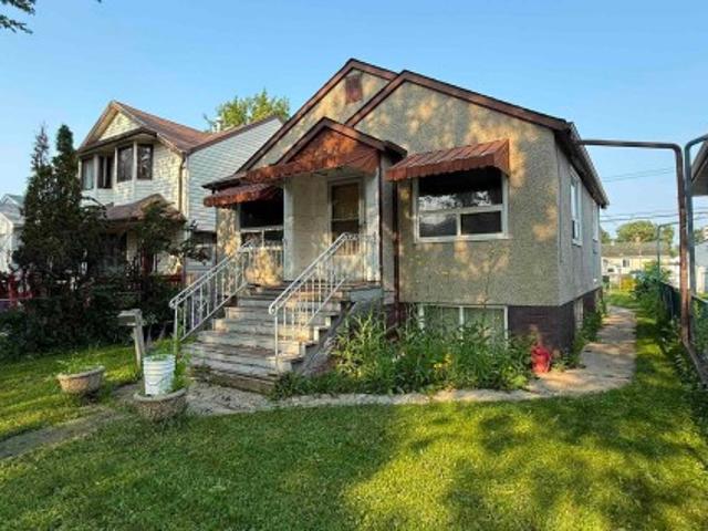 1182 Street Nw, Edmonton, AB, T5B 1L9 house for sale | Listing ID E4507 | Royal LePage