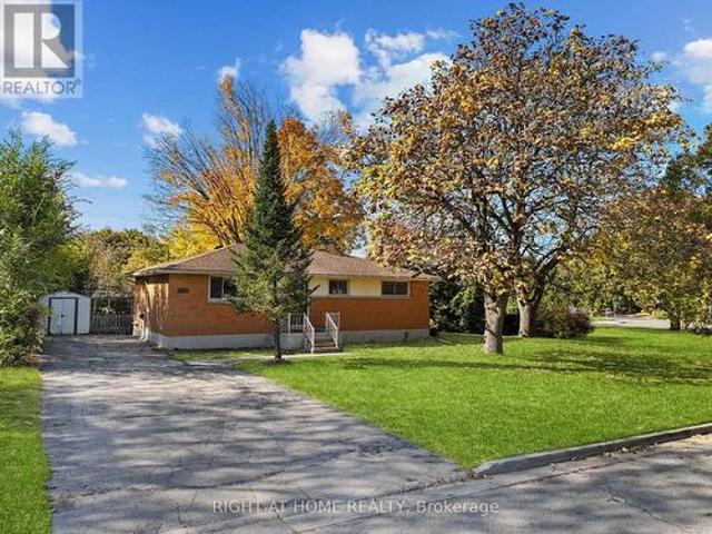 1183 Patann Drive, London East D, ON, N5V 2J2 house for sale | Listing ID X14118 | Royal LePage
