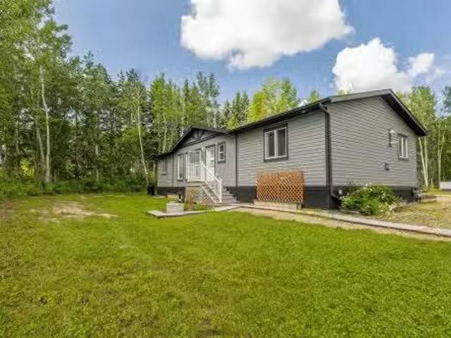#118 55107 Rge Road 33, Rural Lac Ste. Anne County, AB, T0E 1V.