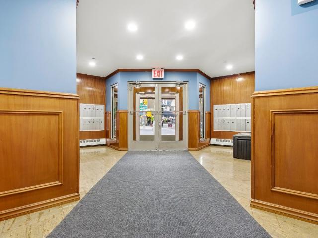 118 82 Metropolitan Avenue, Queens, NY