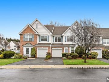 118 Cambridge Drive # 1067