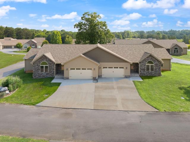 118 A W Canterbury Drive