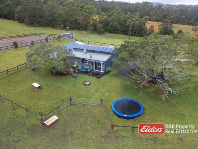 118 Acre Lifestyle Property with Off Grid Weekender
