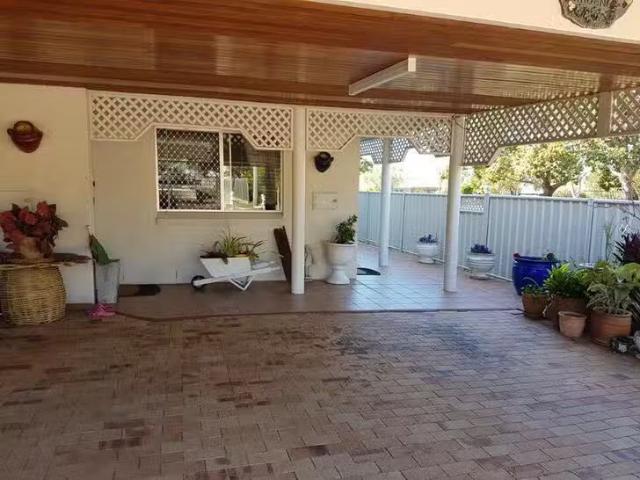 1/18 Alkooie Avenue, Clontarf, QLD 4019