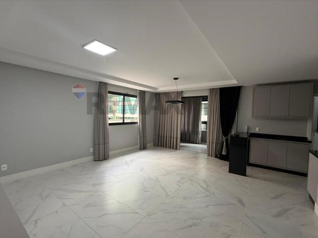 118 Área Útil Apartamento Alugar, 3 Dormitórios localizado em Meia Praia, Itapema, Santa Catarina, 88220000 | Brasil