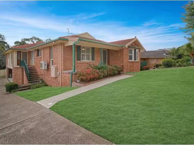 1/18 Baker Drive, Tenambit Apartment for rent Listed by Kevin.