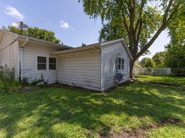 118 E Pearl Street