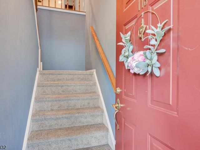 118 Edward Dr