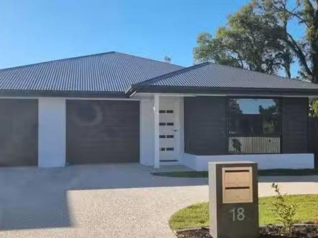 1/18 Elm Avenue, Woodridge, QLD 4114
