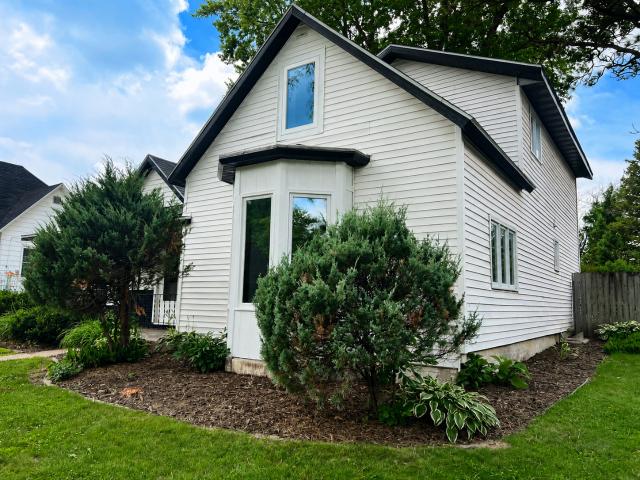 118 Franklin Ave, Owatonna, MN 55060 | MLS #7102