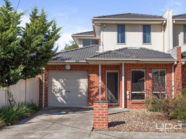 1/18 Kate Street, St Albans