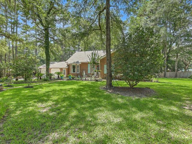 118 King Charles Circle