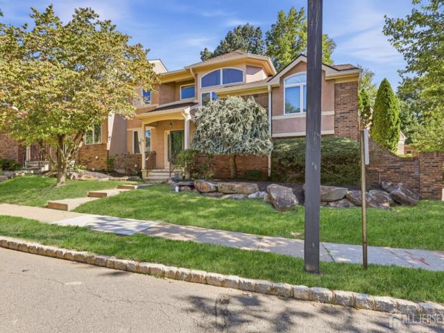 118 Kingsland Circle
