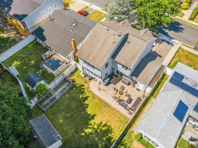 118 Howard Avenue