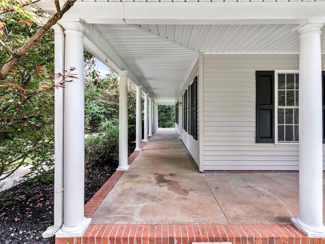 118 Hurst Avenue
