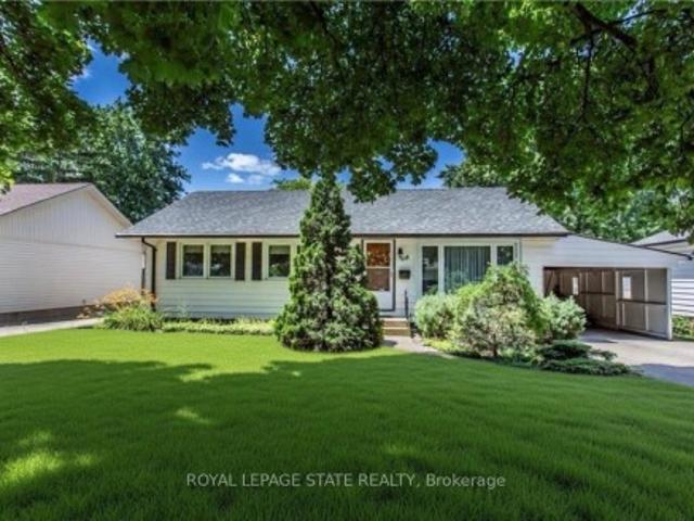 118 Jacobson Avenue, St. Catharines, ON, L2T 3A5 house for sale | Listing ID X13022 | Royal LePage