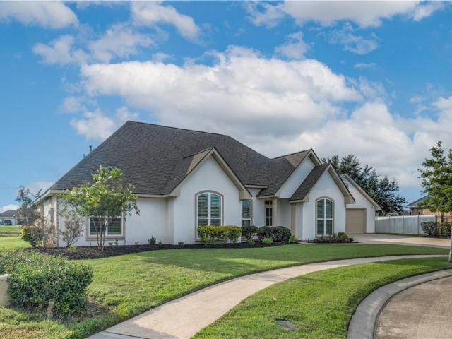 118 Lac Segnette Drive
