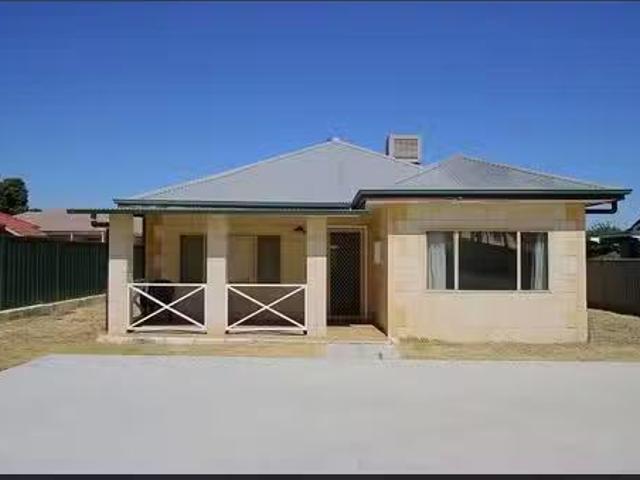 118 Lacey Street, Beckenham, WA 6107