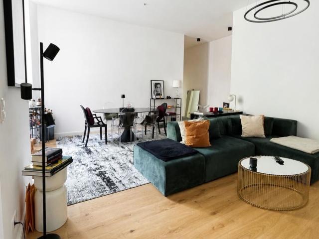 118 m² Old Building Schöneberg | Furnished & Balcony