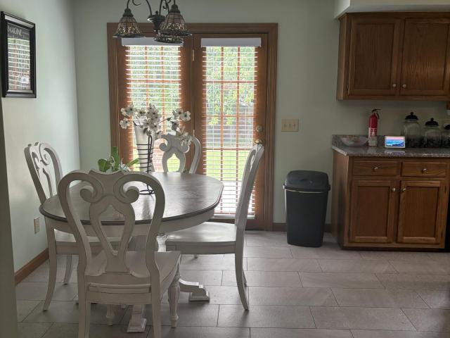 118 Meadowood Drive No