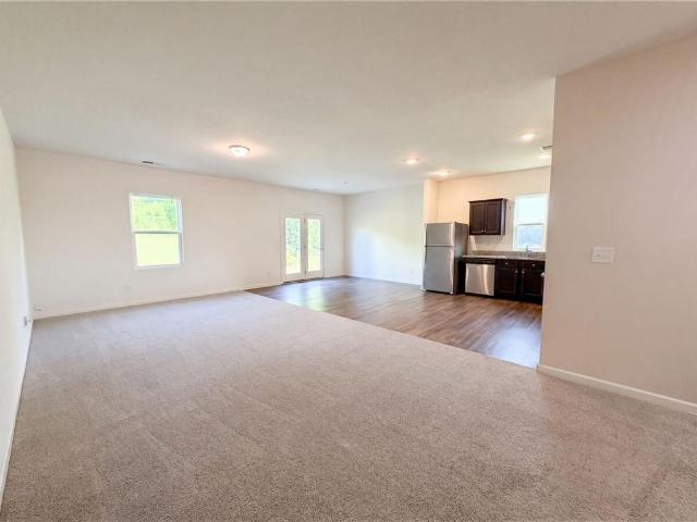 118 Sorrento Drive NW