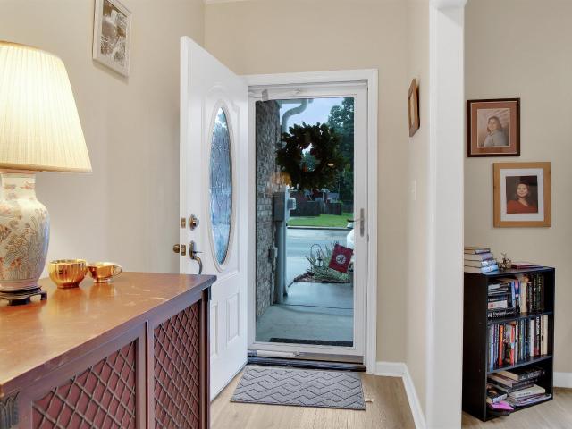 118 Santana Drive