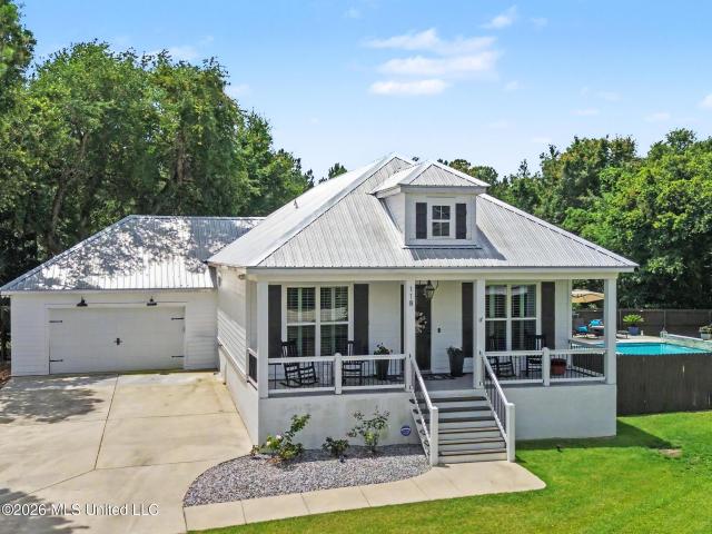 118 Palm Avenue