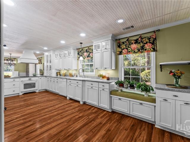 118 Pine Needle Road