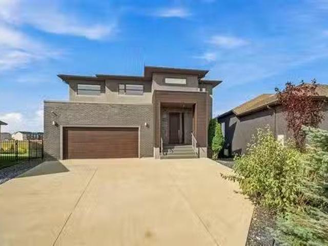 118 Prairie Smoke Dr, Winnipeg, MB, R3X 0J9 Luxury House for.