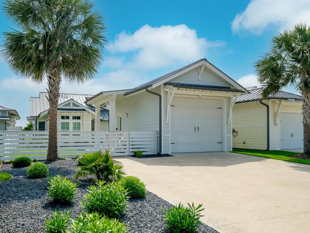 118 Reserve Ln, Rockport, TX 78382 | MLS #90927