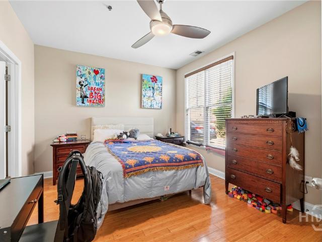 118 Ruth Drive # 520