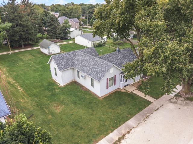 118 W Van Alstyne Street