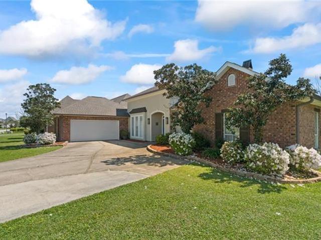 118 W Augusta Ln, Slidell, LA 70458 | MLS #2547
