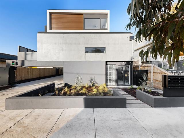 11/8 Winifred St, Essendon