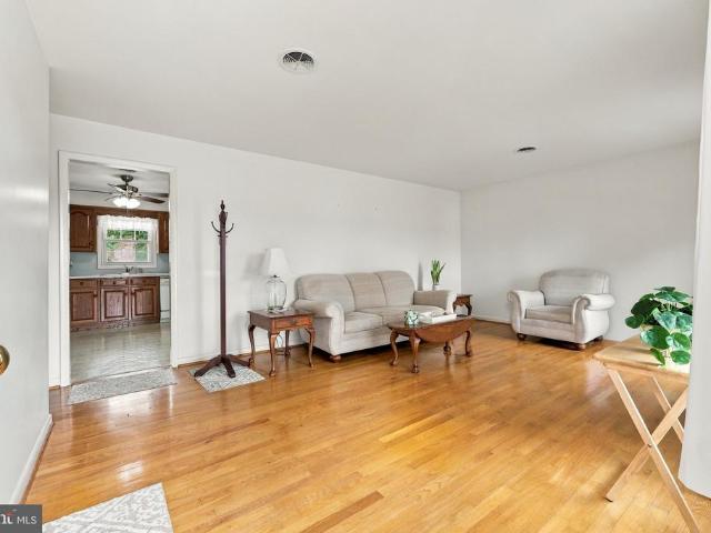 118 Tavern Road