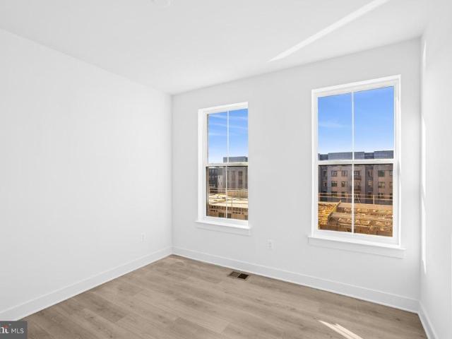 118B Locke St Mews # LOT 2024