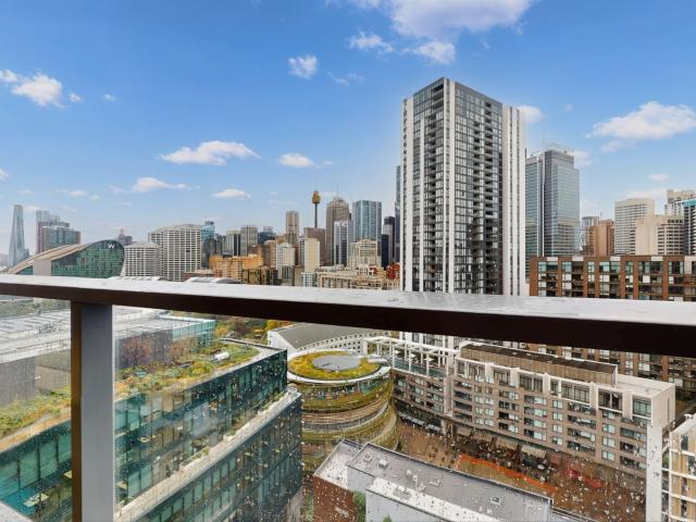 1195/1 Steam Mill Lane, Haymarket | Village Property