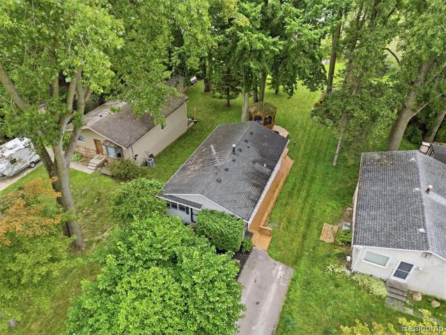 11954 Maxfield Boulevard