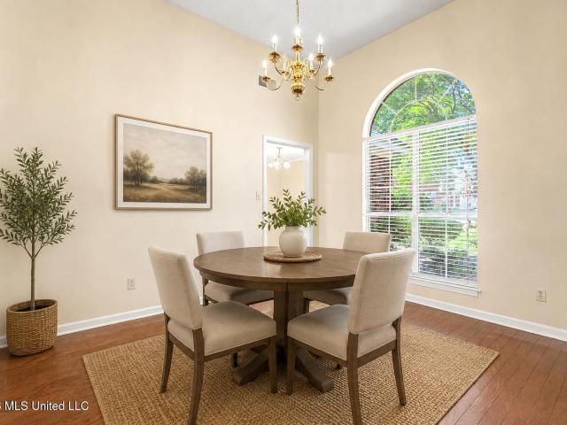 1195 Pendulum Drive