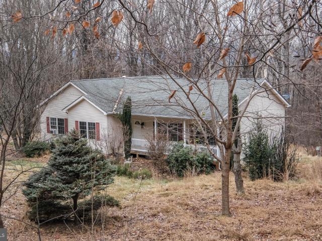 1195 Shangri La Rd, Bentonville, VA 22610 | MLS #VAWR2012