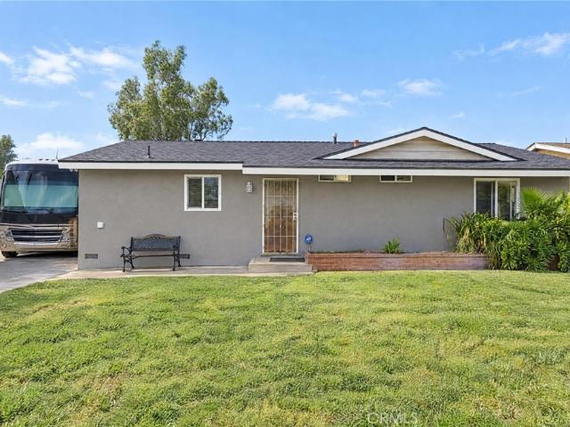 11960 Vivienda Court