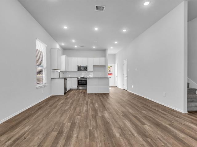 11966 Canal Street, Willis, US, TX