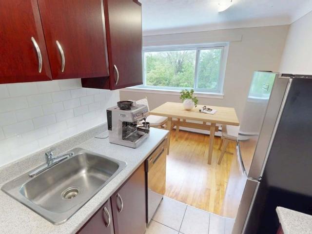1196 Shillington 1 Bedroom Apartment for Rent at 1196 Shillington Ave, Ottawa, ON K1Z 8L4 Carlington