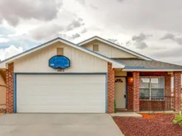 11977 BELFRY Park DR, 3 beds, 2 full baths