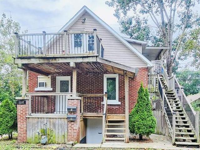 1197 Albert, Windsor, ON, N8Y 3P5 house for sale | Listing ID 26026 | Royal LePage