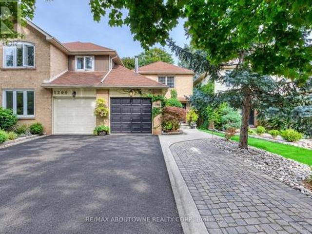 1198 Potters Wheel Crescent, Oakville, ON, L6M 1J2 house for sale | Listing ID W13815 | Royal LePage