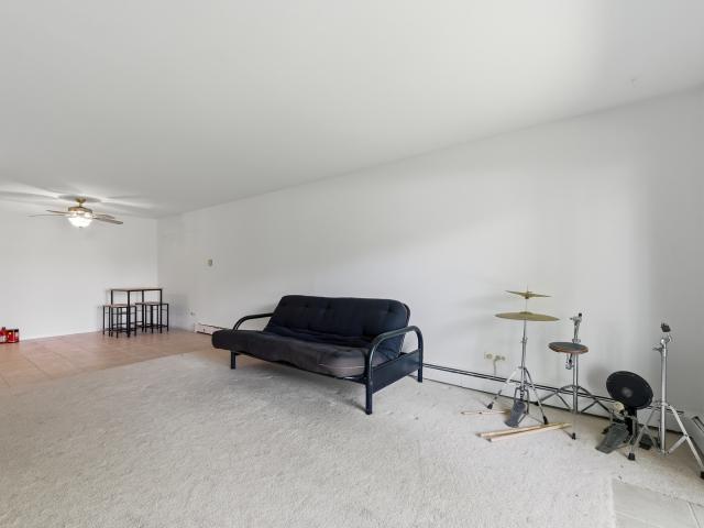 1198 Royal Glen Drive # 126