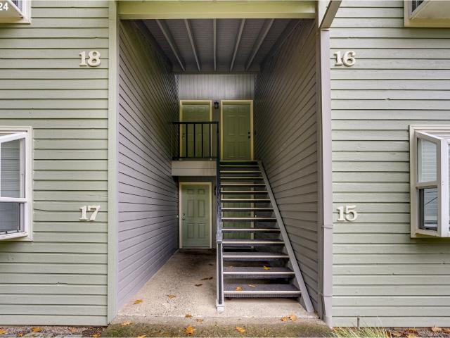 11990 SW Corby Dr, Unit 16, Portland, OR 97225 | MLS #123448